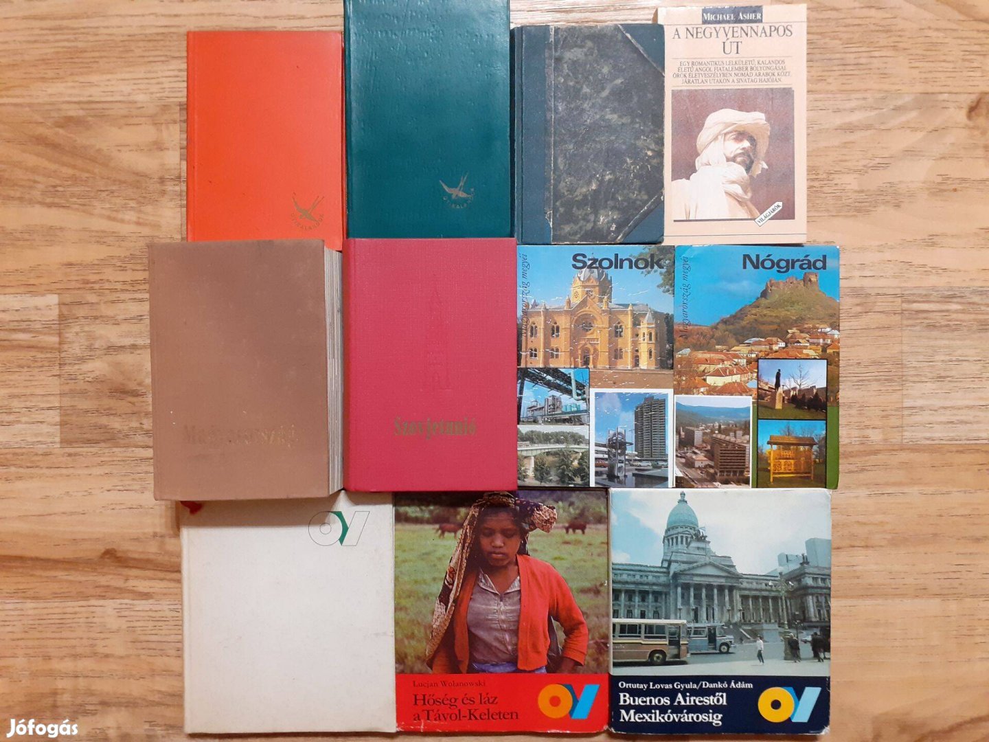 Útikalandok, Világjárók, Panoráma, Ország-Világ útikönyvek (11 db)