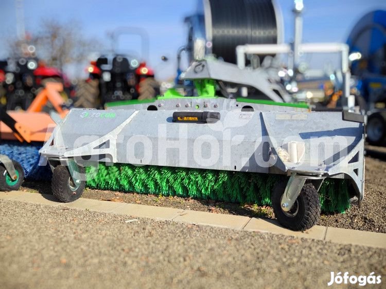 Útkarbantartó, Zocon 195 cm-es hidraulikus seprőgép