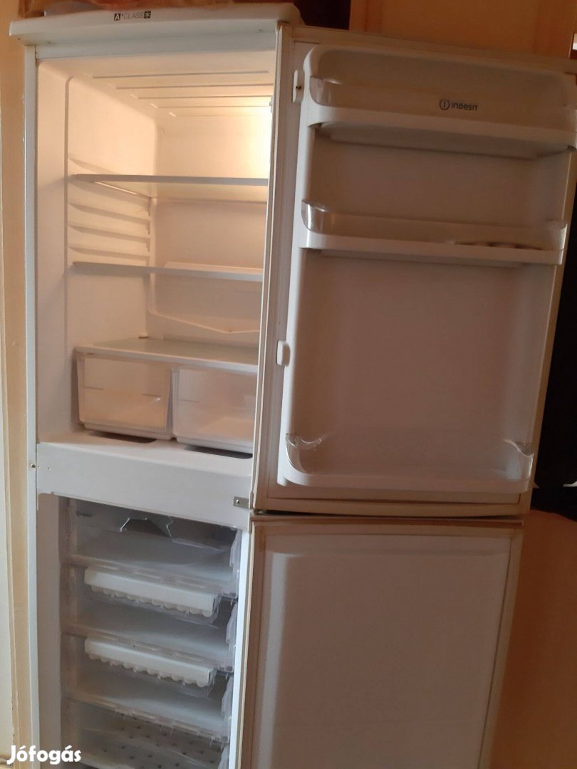 Utololsó áron Indesit A+Class****Kombi hűtőgép
