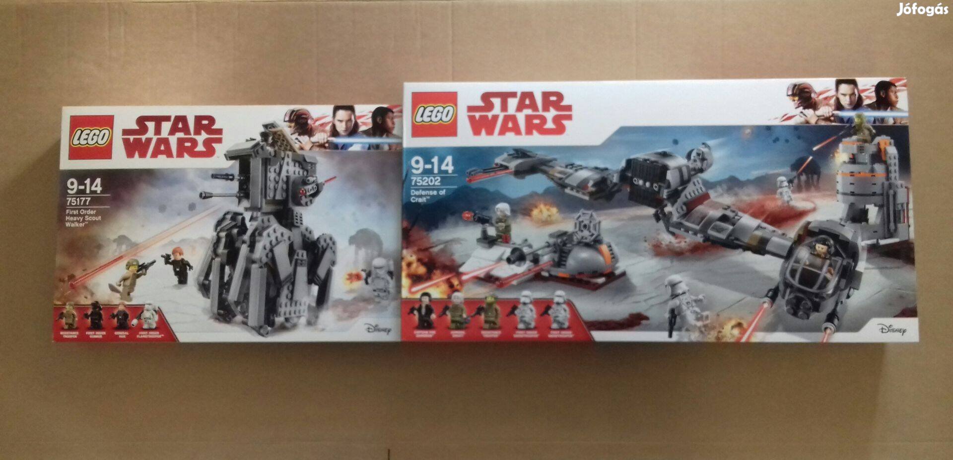 Utolsó Jedik Star Wars LEGO 75177 Első r. lépege + 75202 Crait Foxárba
