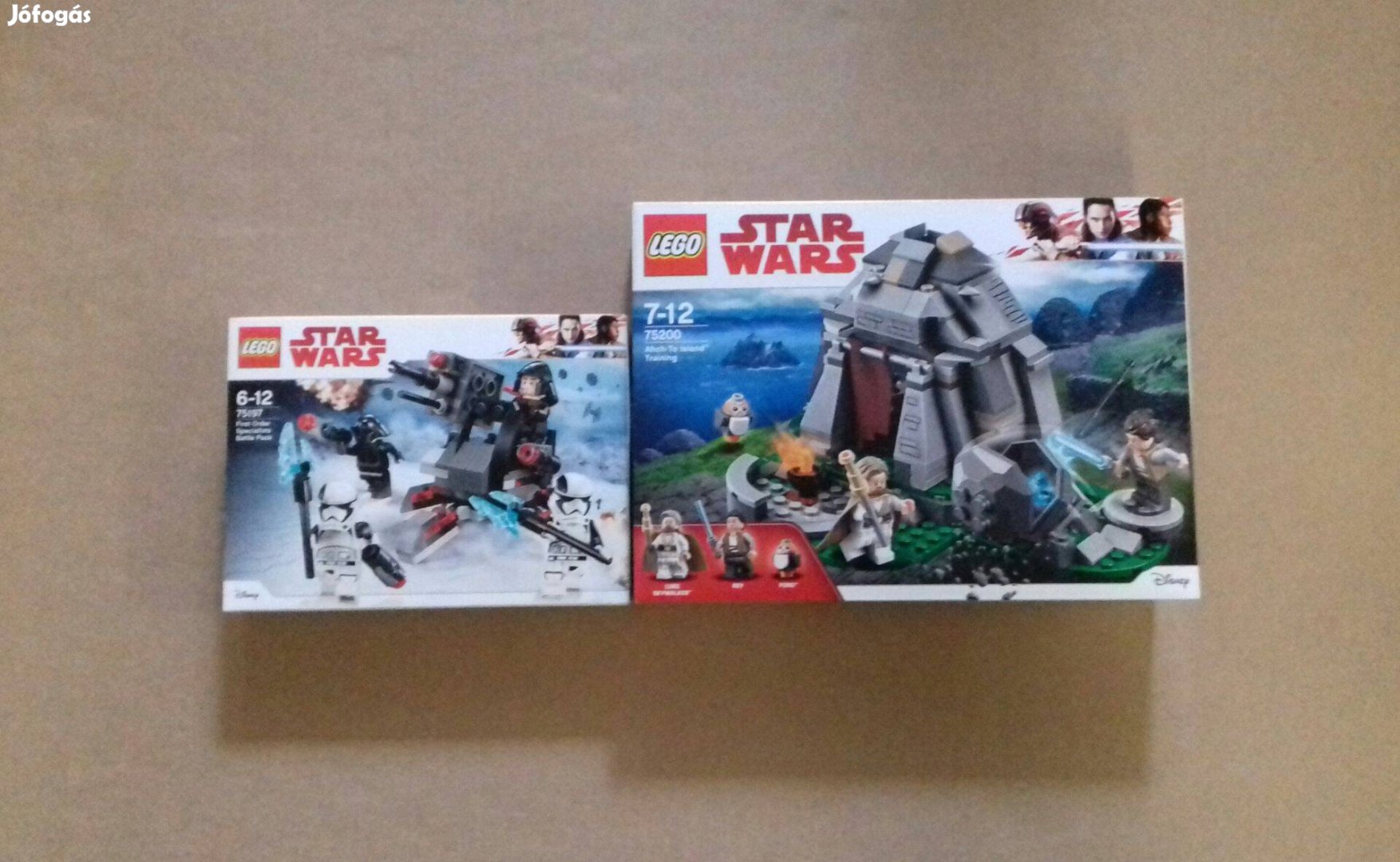 Utolsó Jedik bontatlan Star Wars LEGO 75197 Specialisták + 75200 Foxár