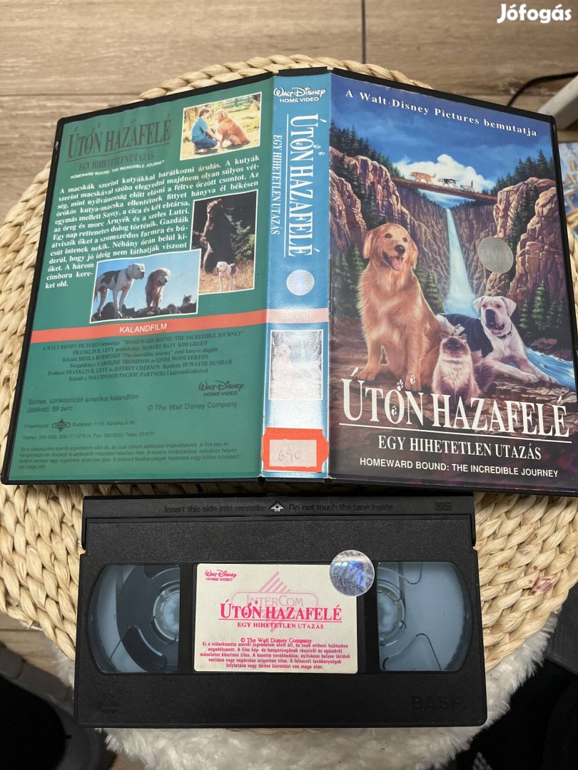 Úton hazafelé vhs