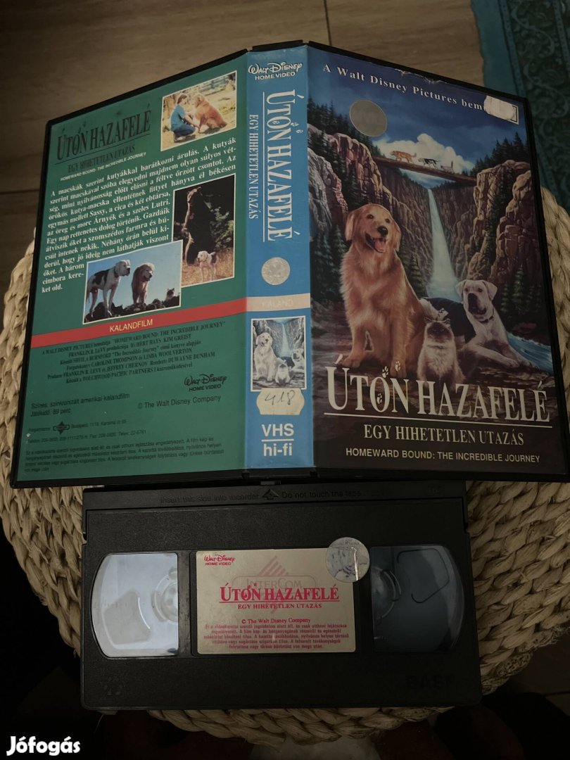 Úton hazafelé vhs film