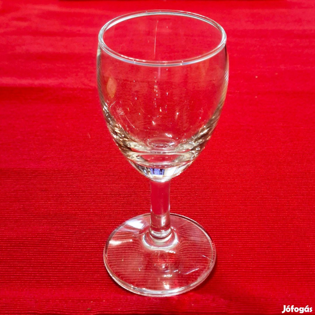 Üveg 60-55-130 mm méretű talpas pohár, eladó