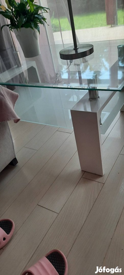 Üveg asztal, modern, használt