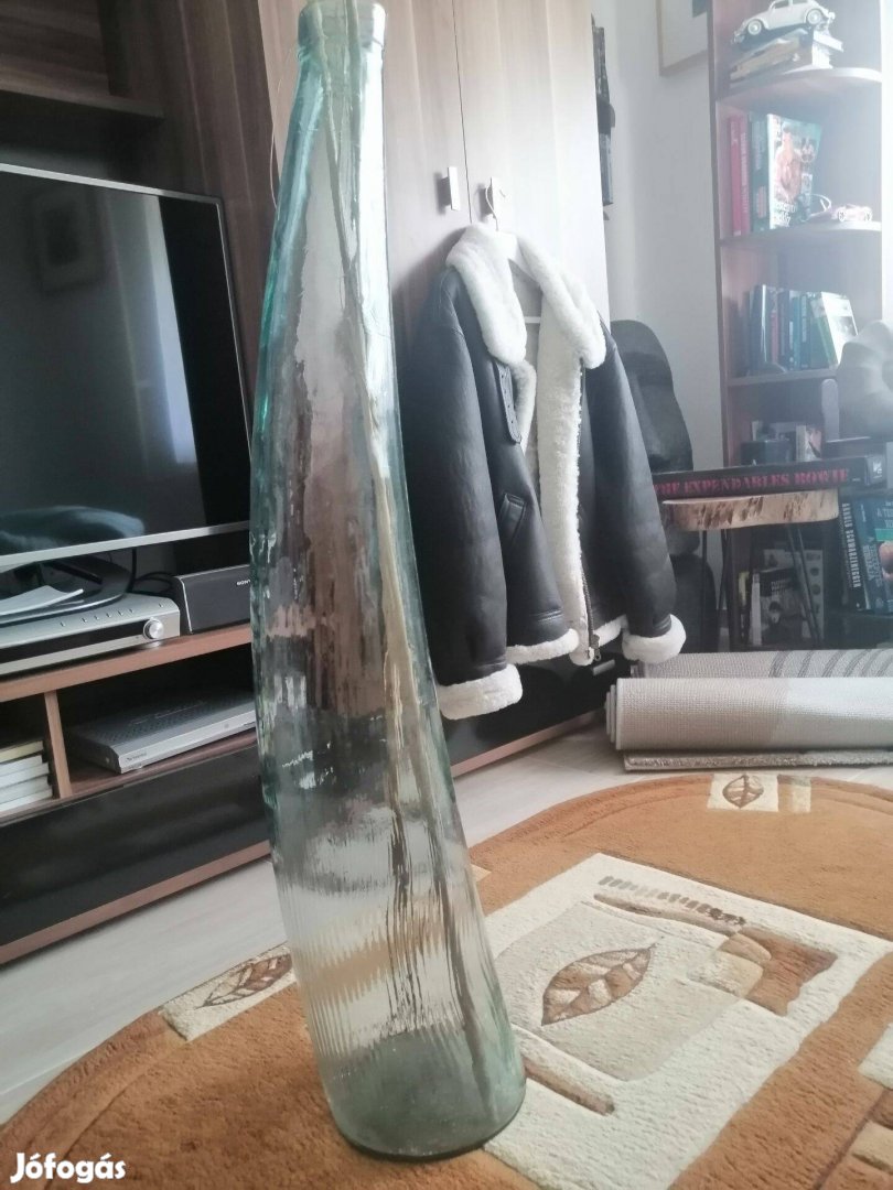 Üveg padlóváza, óriás váza