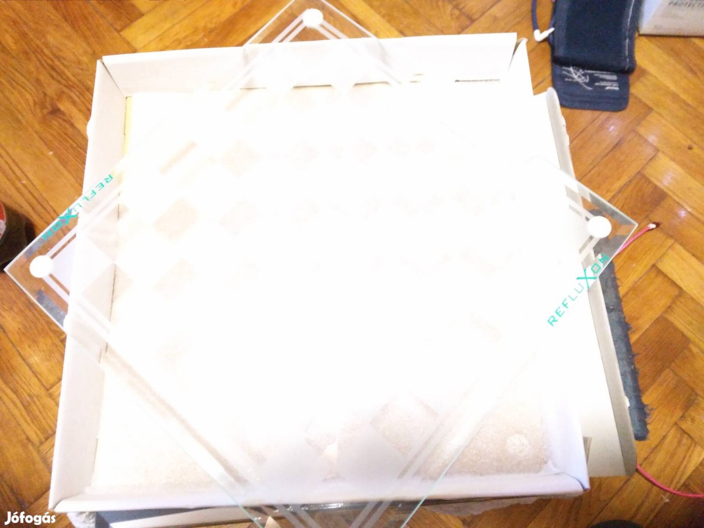 Üveg sakk üveg a tábla is.