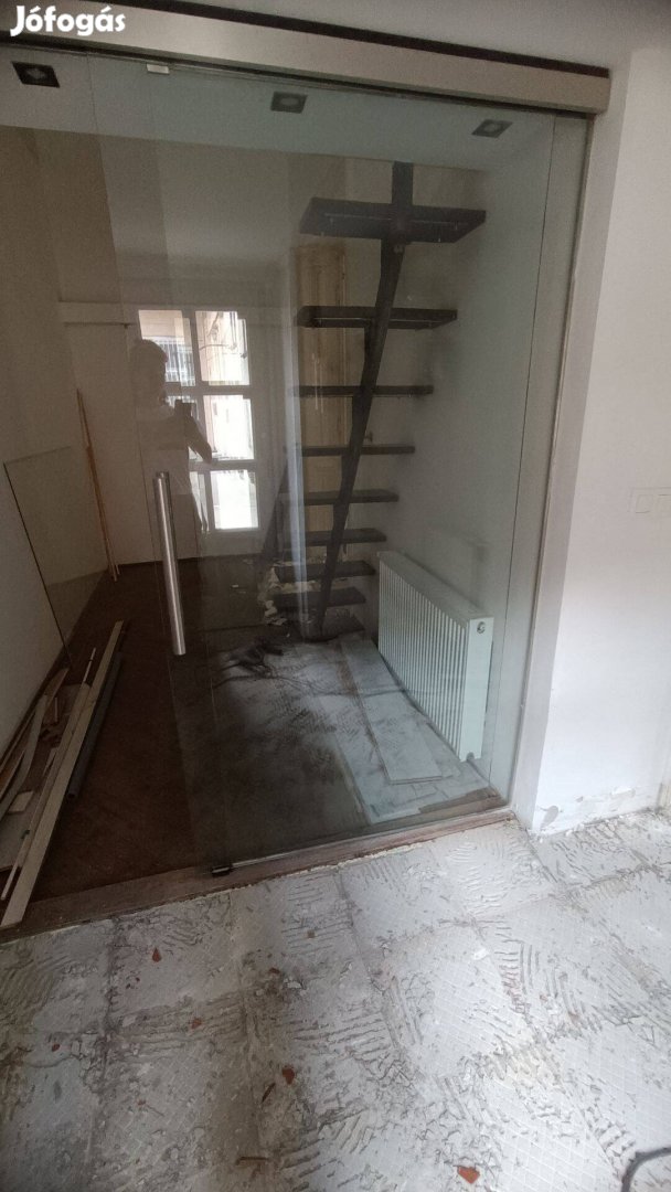 Üveg tolóajtó eladó