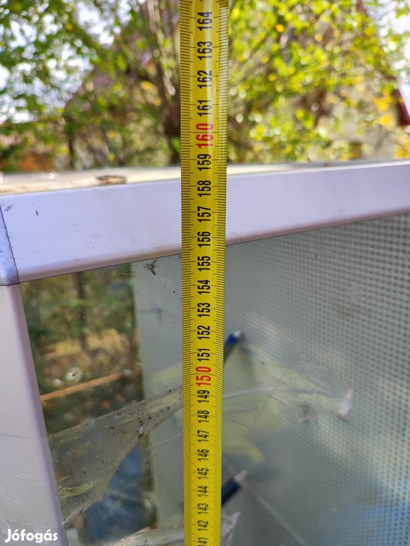 Üveg vitrin, üveg szekrény