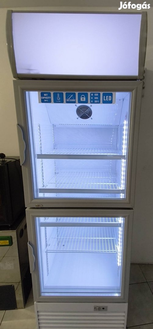 Üvegajtós hűtő, italhűtő