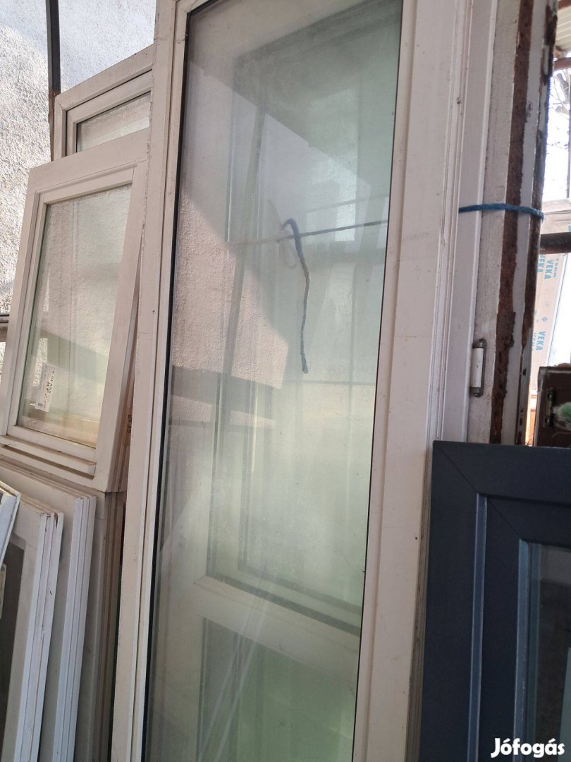 Üvegháznak való teraszajtók