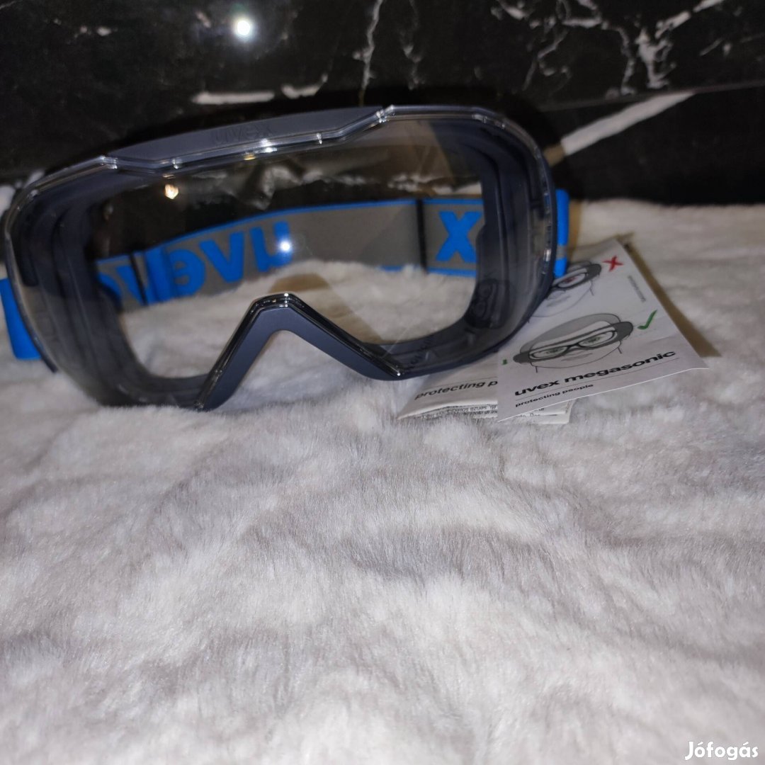 Uvex munkavédelmi és sportszemüveg