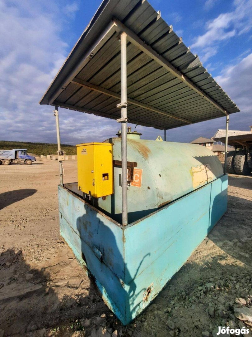 Üzemanyagtartály eladó 2 db kiváló állapotú üzemanyagkút