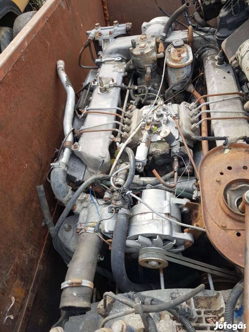 V8 Kamaz motor eladó!