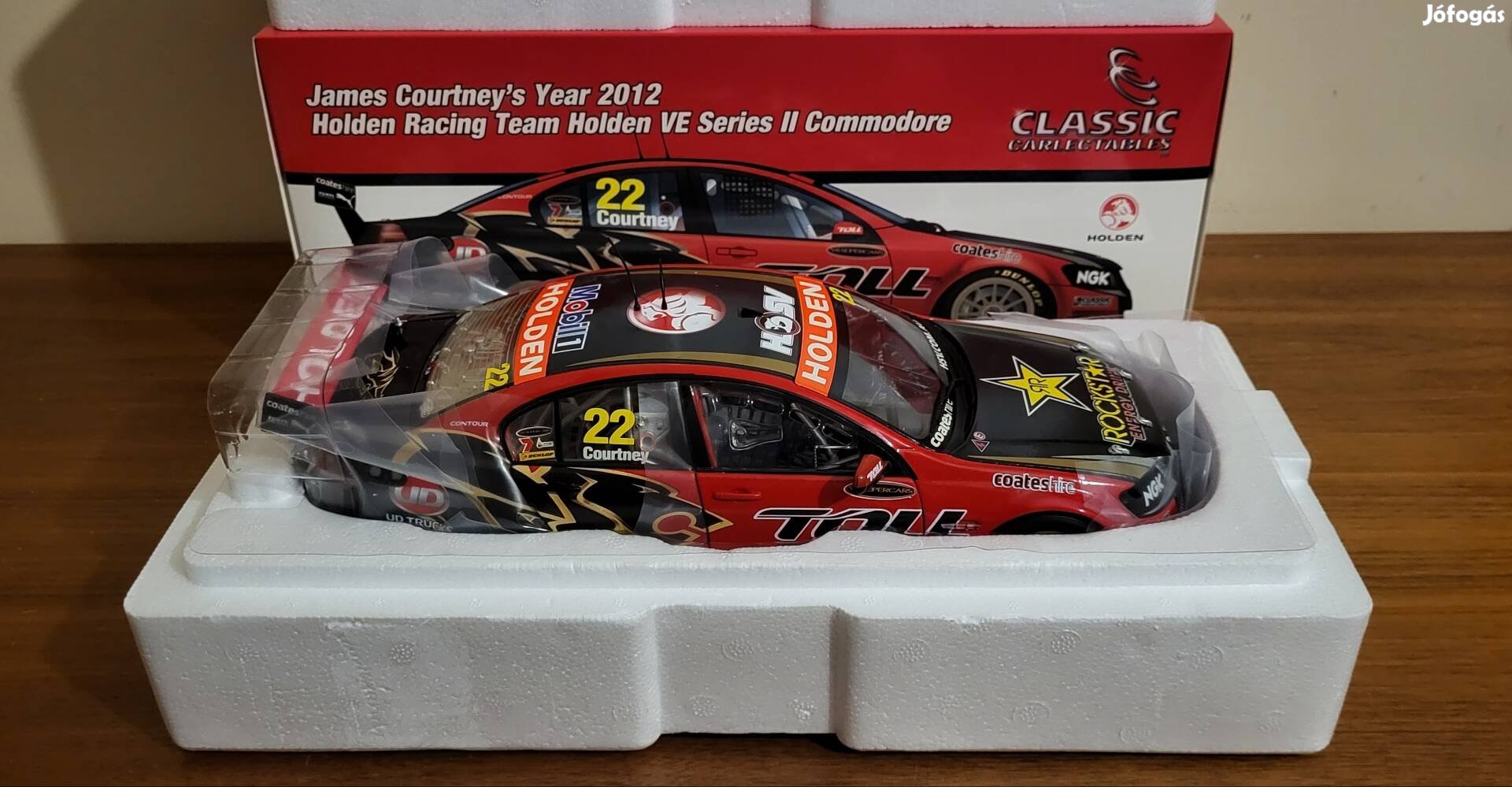 V8 Supercars 1:18 Holden VE Series II Commodore 2012 #22 