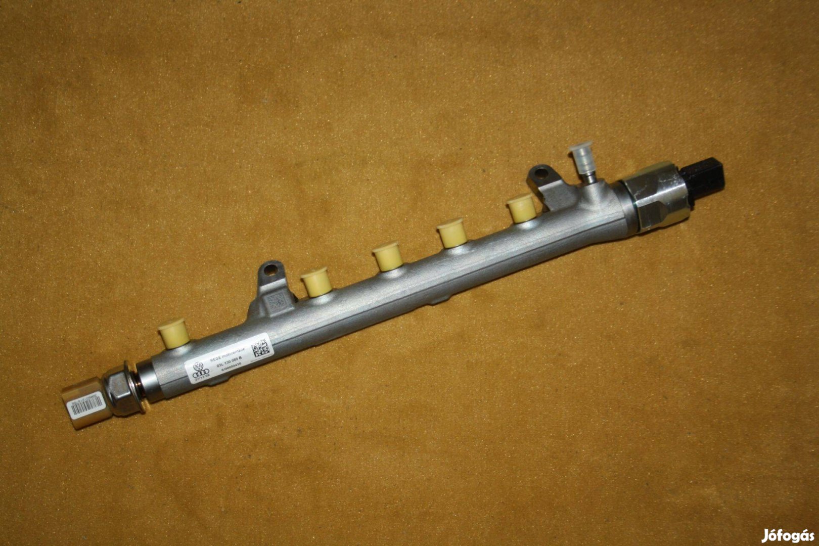 VAG 03L130089B 1.6 TDI Railcső 03L906051A