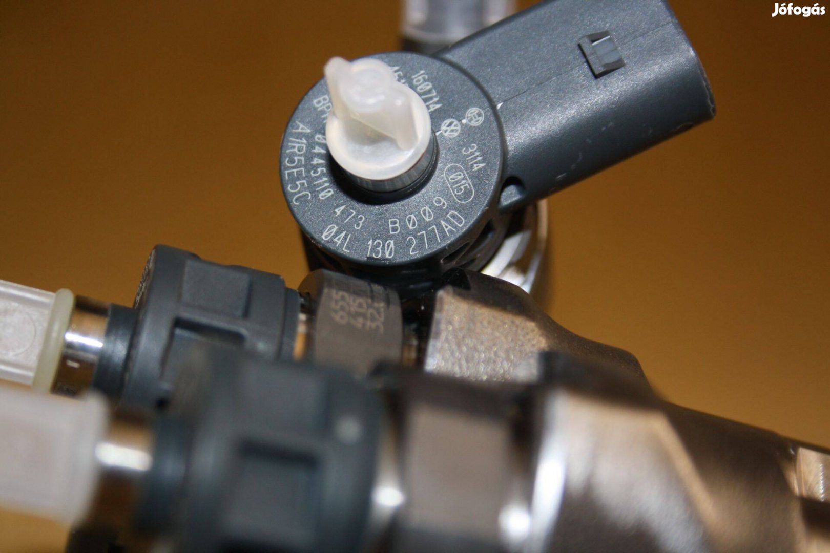 VAG 1.6 TDI Bosch gyári,új porlasztó 04L130277Ad 0445110473