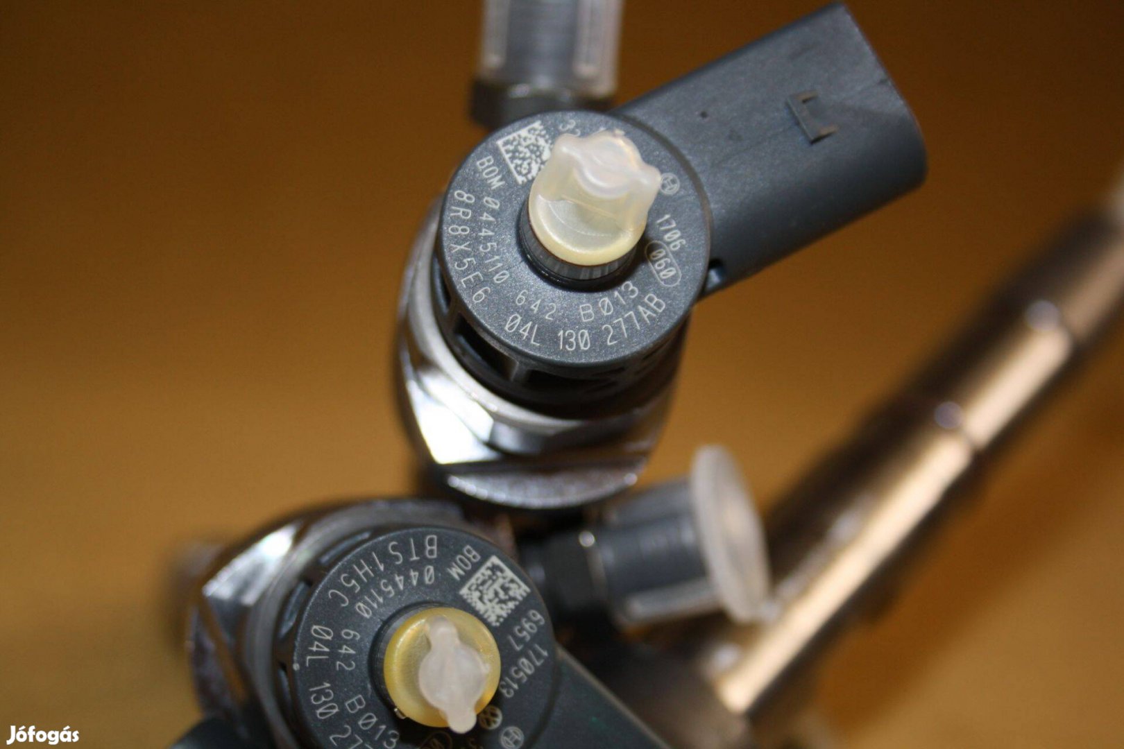 VAG 2.0 TDI Bosch gyári,új porlasztó 04L130277AB 0445110642