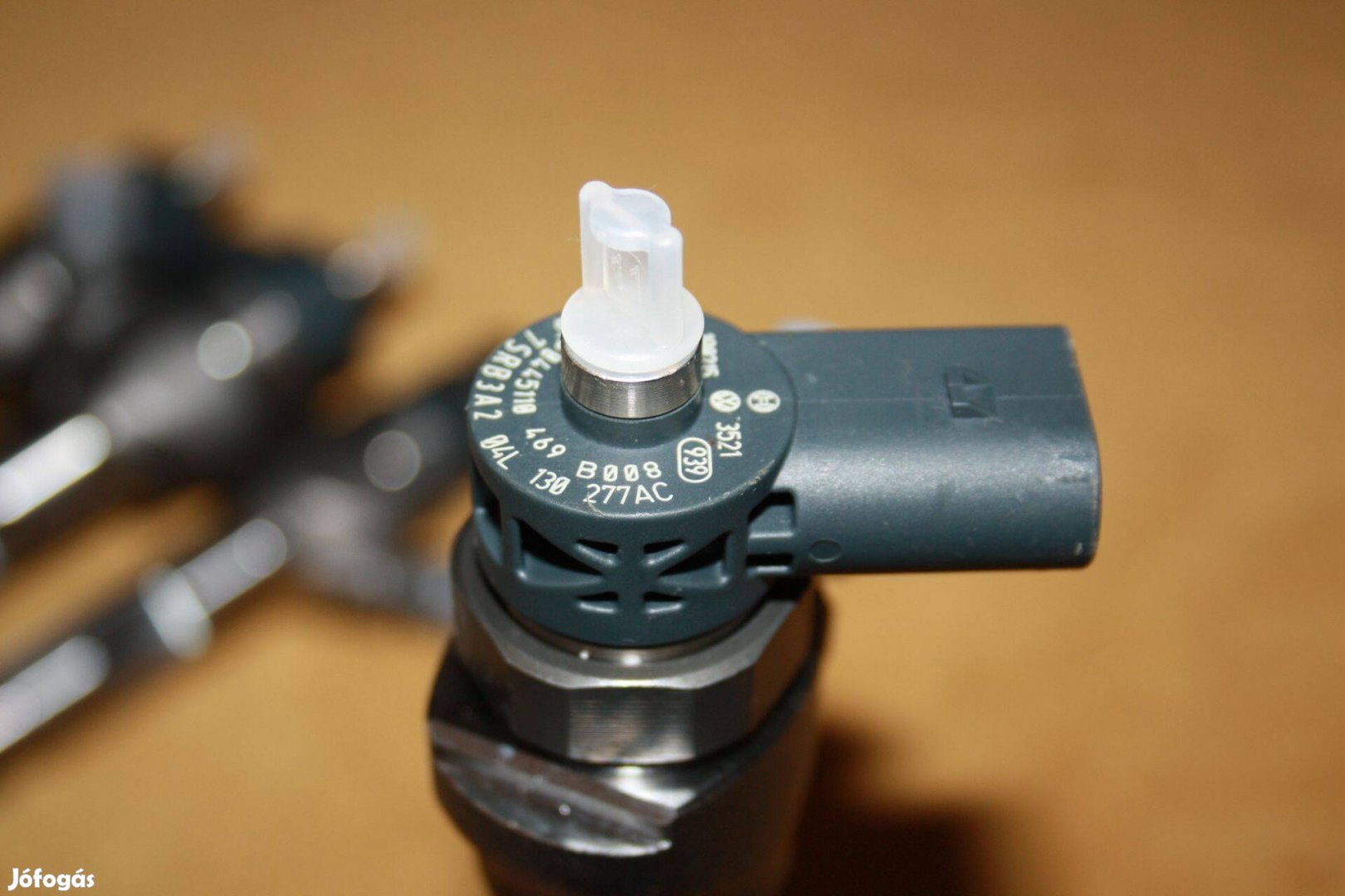 VAG 2.0 TDI Bosch gyári,új porlasztó 04L130277AC 0445110469