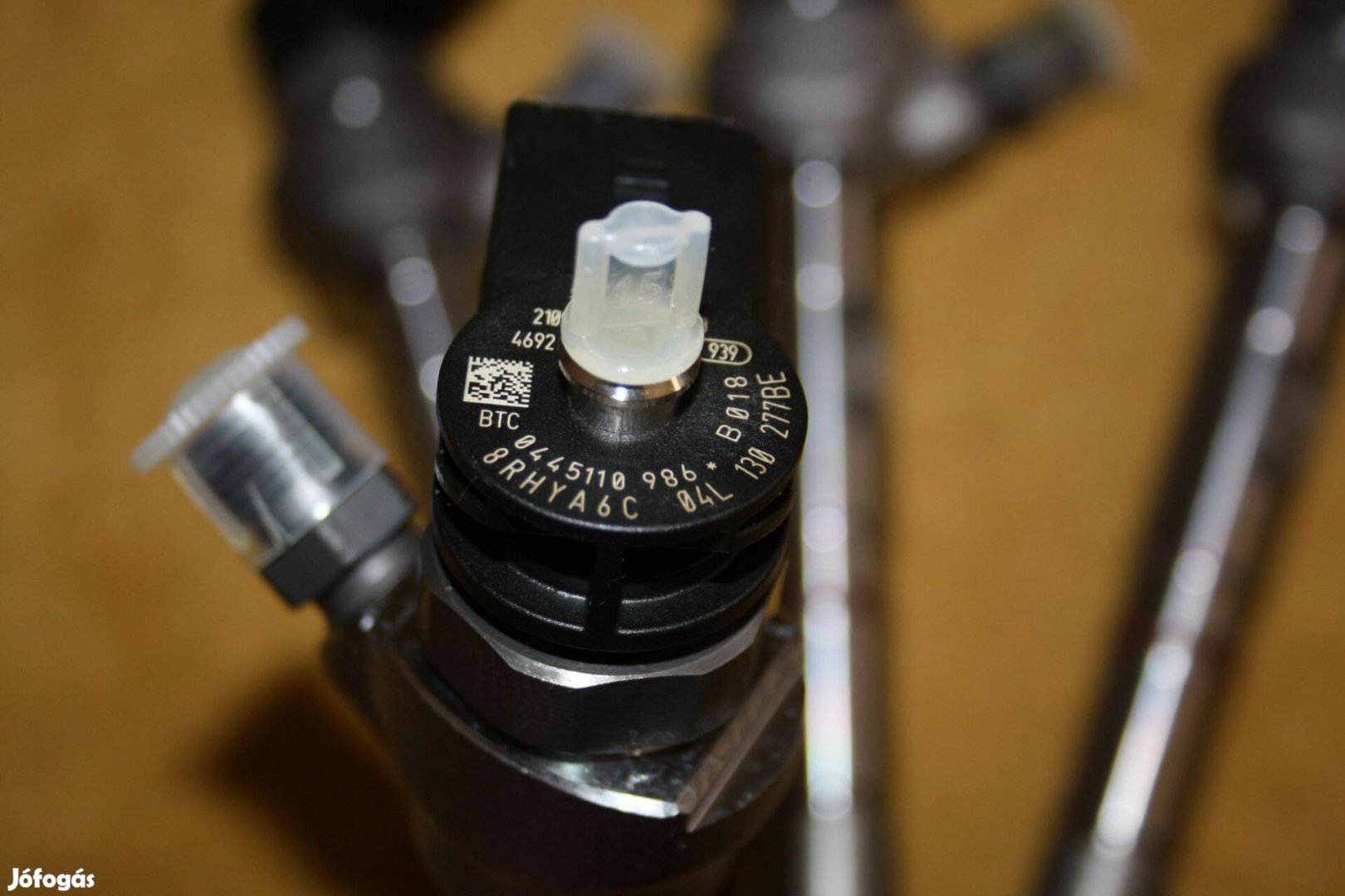 VAG 2.0 TDI Bosch gyári,új porlasztó 04L130277BE 0445110986