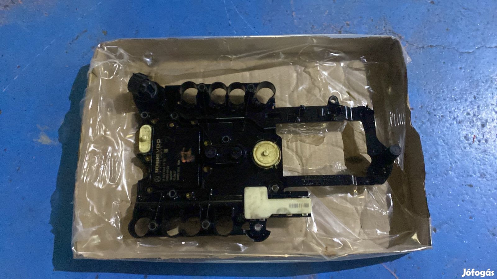 VÁLTÓVEZÉRLŐ 722.7 A0335457332 eladó