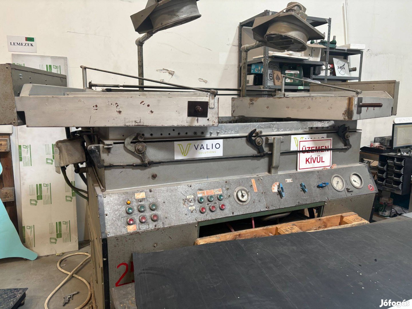 VFP-D 761 Vákuumformázó gép