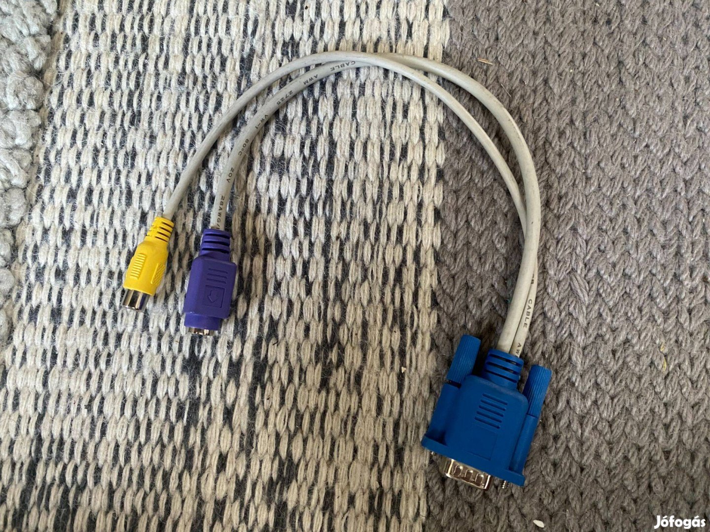 VGA-s-video kábel átalakító és RCA adapter eladó