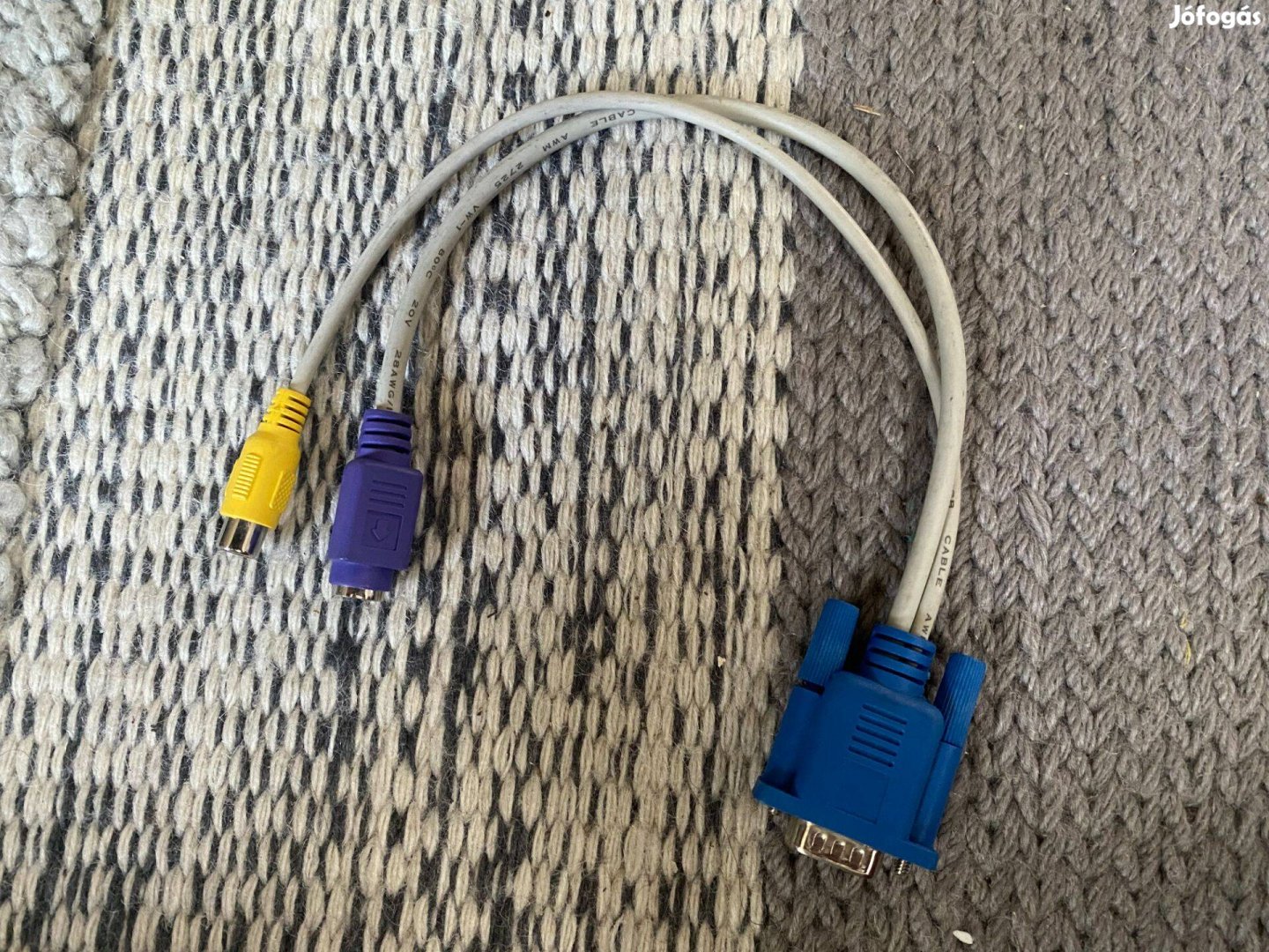 VGA-s-video kábel és RCA adapter eladó