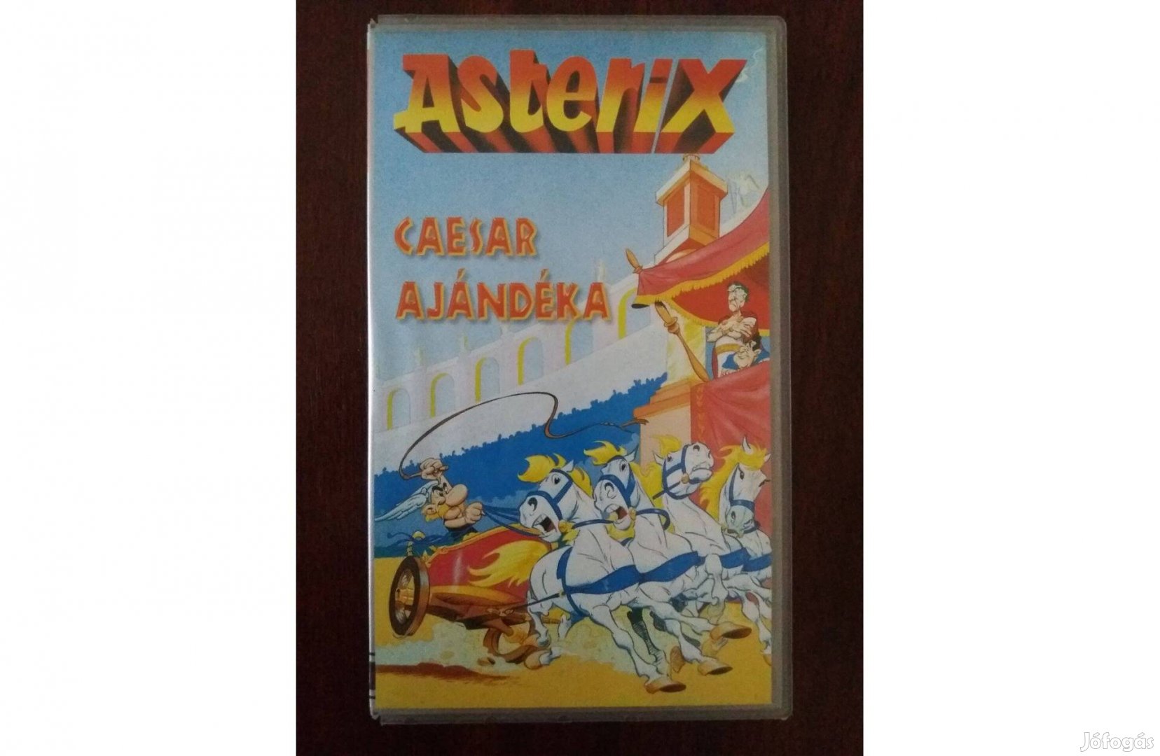 VHS kazetta Asterix Caesar ajándéka