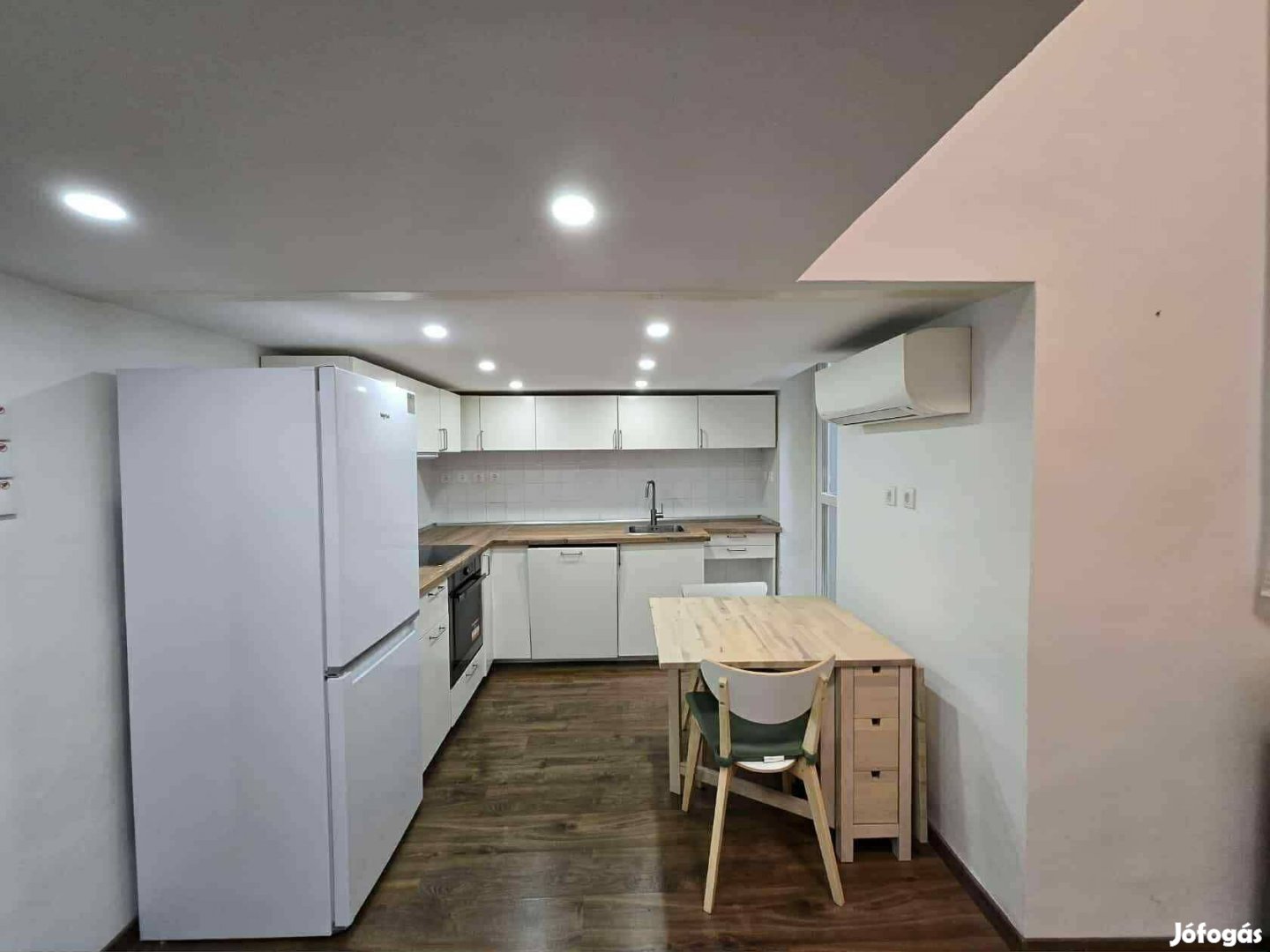 VIII. kerületben a Mátyás Téren eladó lakás