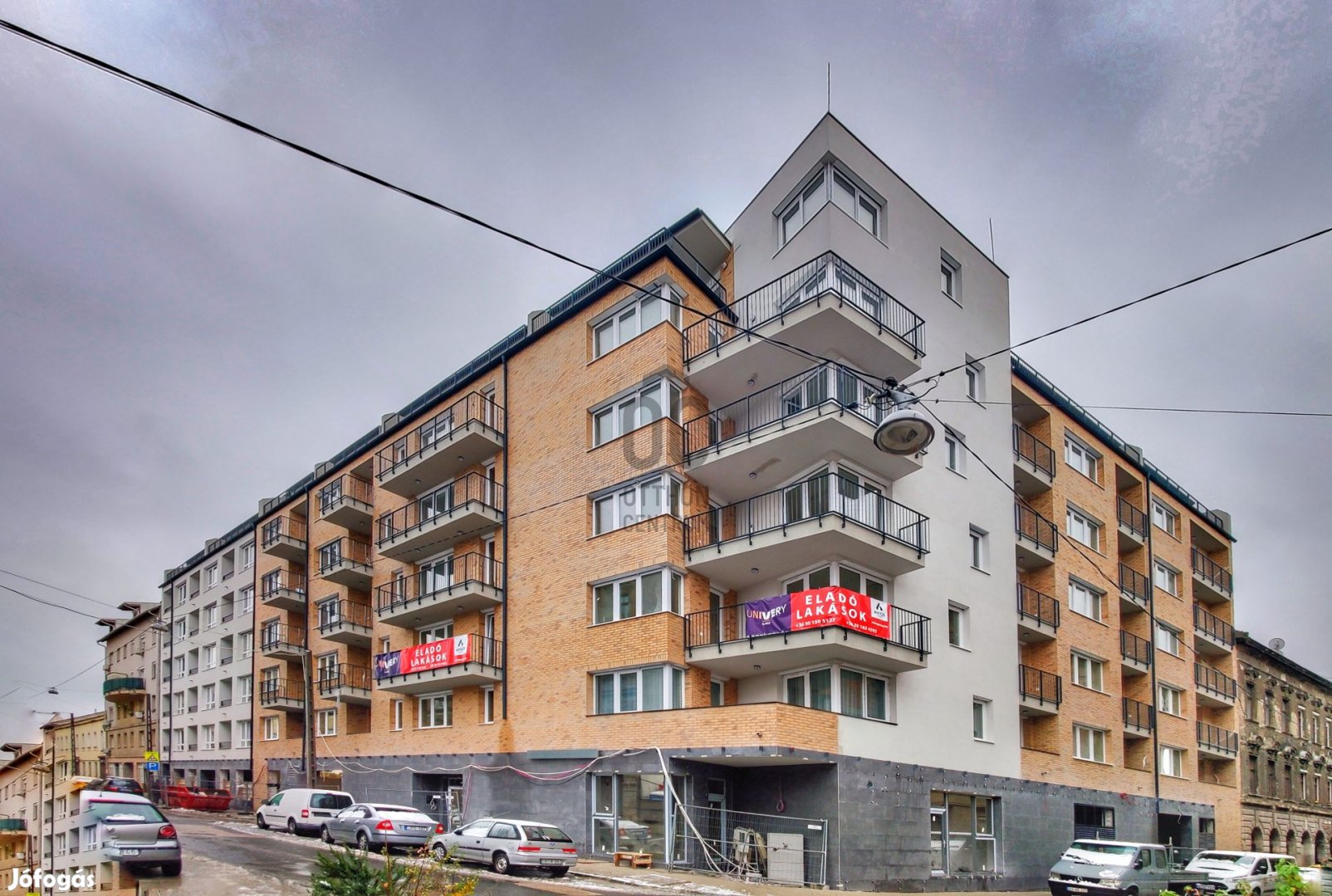 VIII. kerületi eladó új építésű tégla társasházi lakás
