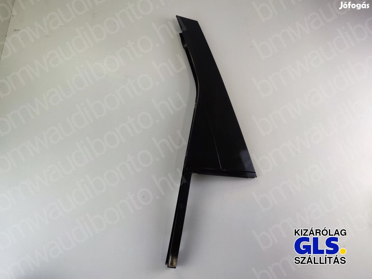 VOLKSWAGEN TOUAREG 7P5, 7P6 Bal hátsó ajtó külső díszléc