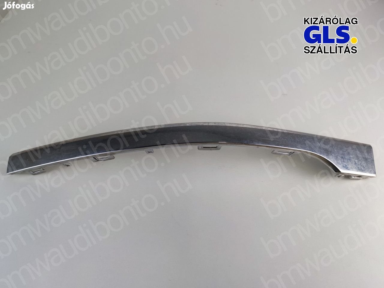 VOLKSWAGEN TOUAREG 7P5, 7P6 Bal hátsó lökhárító díszléc