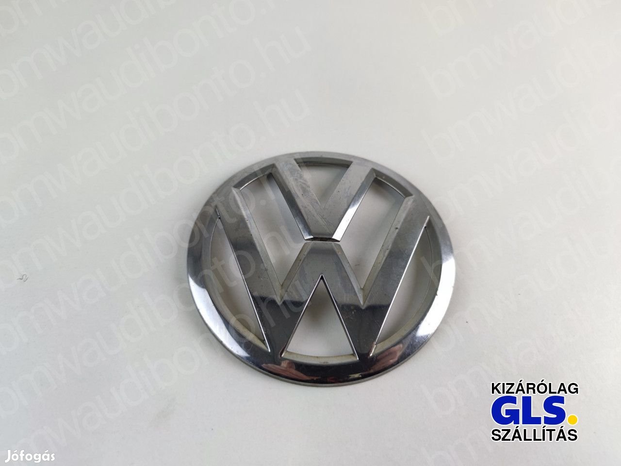 VOLKSWAGEN TOUAREG 7P5, 7P6 Csomagtérajtó logóembléma