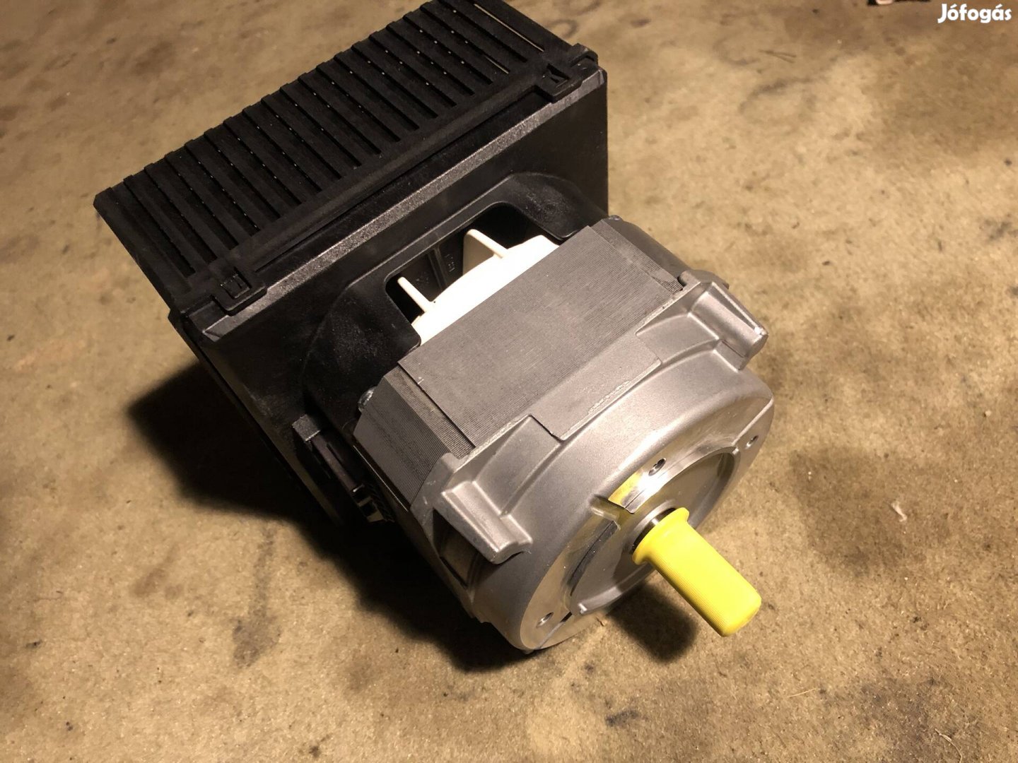 VTS új villanymotor 230V 50hz 3,7A 856W 2600RPM