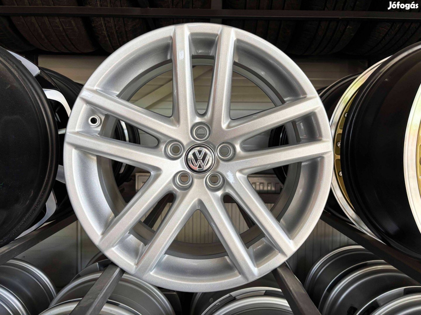 VW 17" 5x100 gyári alufelni eladó 17 coll Golf Polo