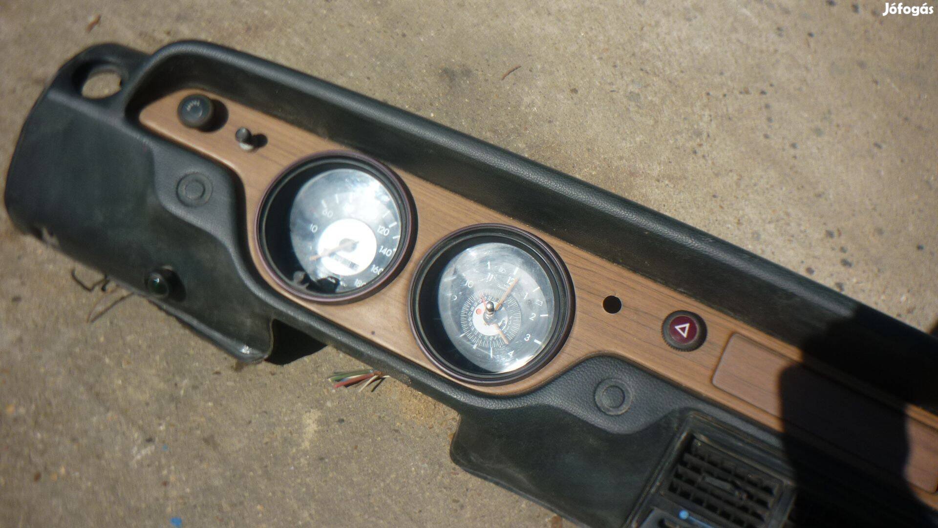 VW 412 alkatrészei
