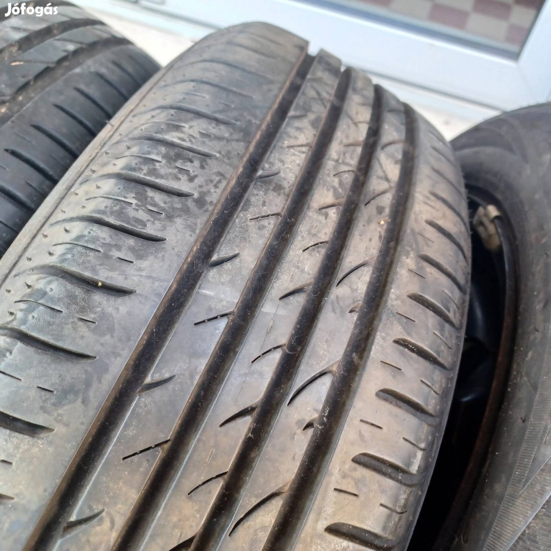 VW 5x100 lemezfelni 185/60R15 nyári gumi