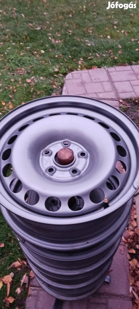 VW 5x112 R16 acélfelni