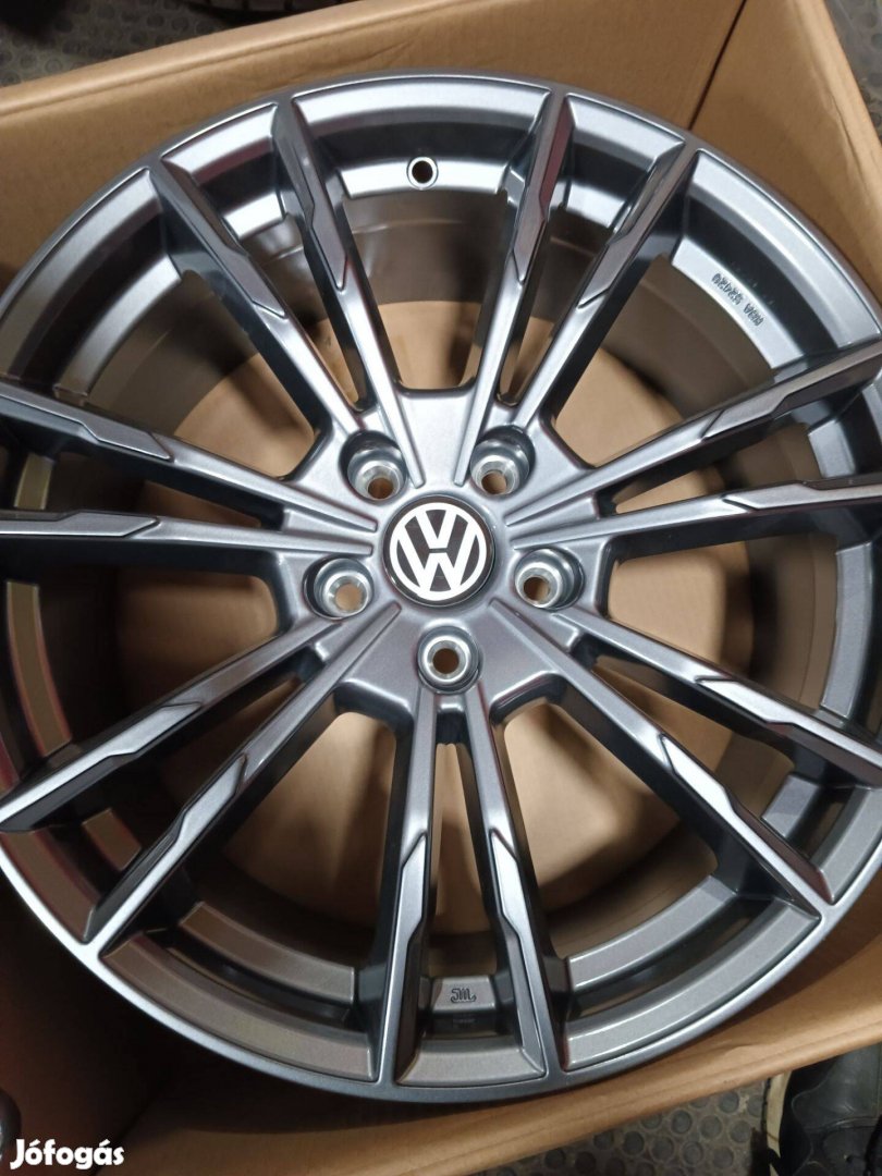 VW Arteon választható új 19" felnik+ új Kumho 255/40R19 gumik