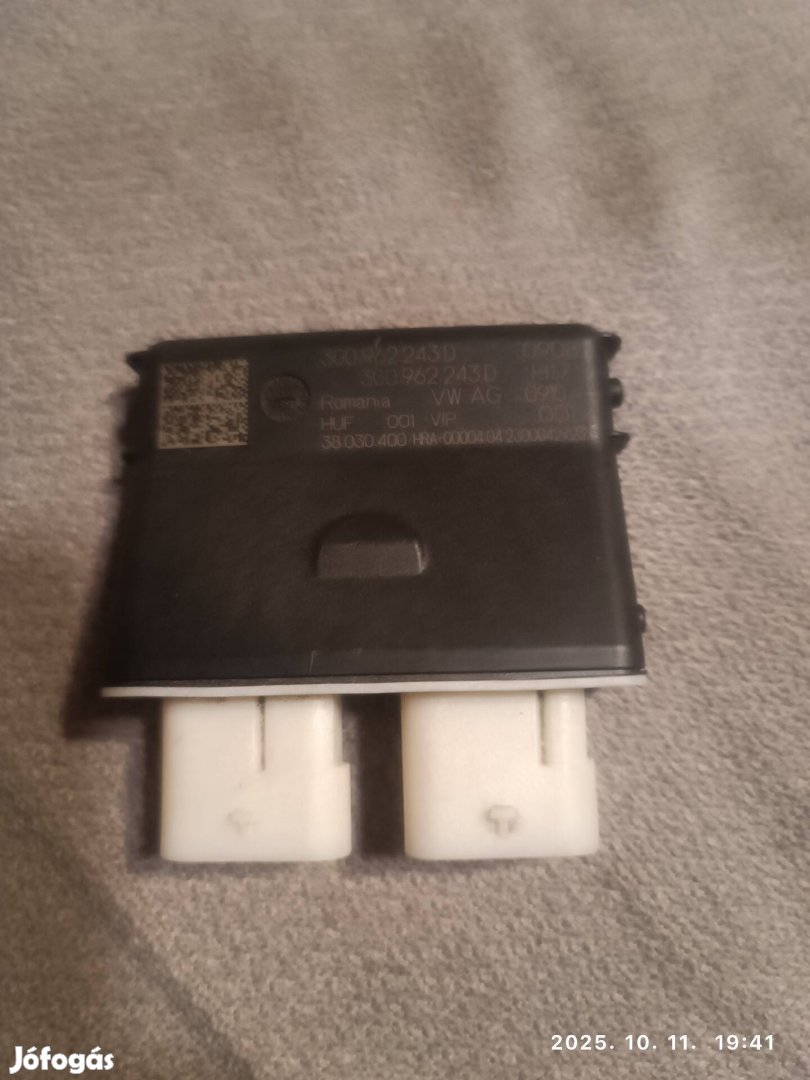 VW Audi Seat Skoda csomagtér ajtó Vezérlő egység 3G0962243B