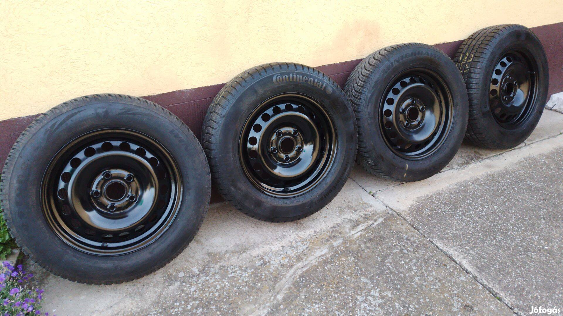 VW Audi Skoda 5x112-es, 15"-os lemezfelni téligumival