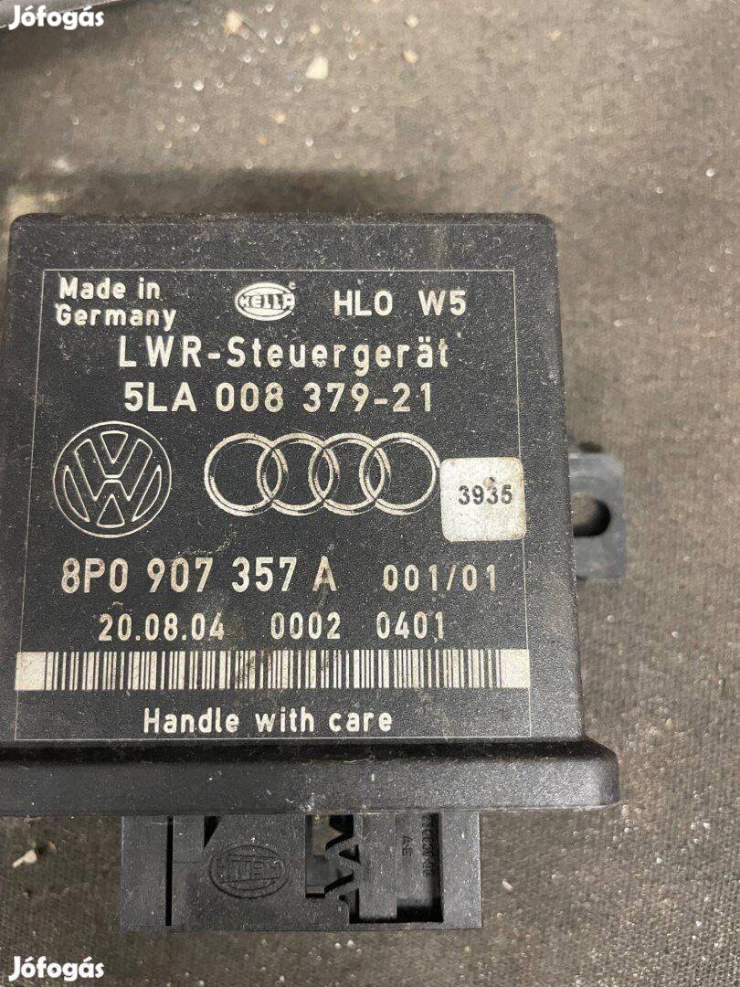 VW Audi Xenon vezérlő elektronika 8P0907357A 5LA008379 21