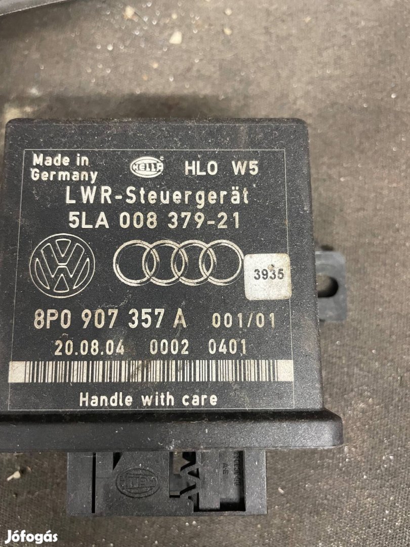 VW Audi Xenon vezérlő elektronika 8P0907357A 5LA008379-21 posta megold