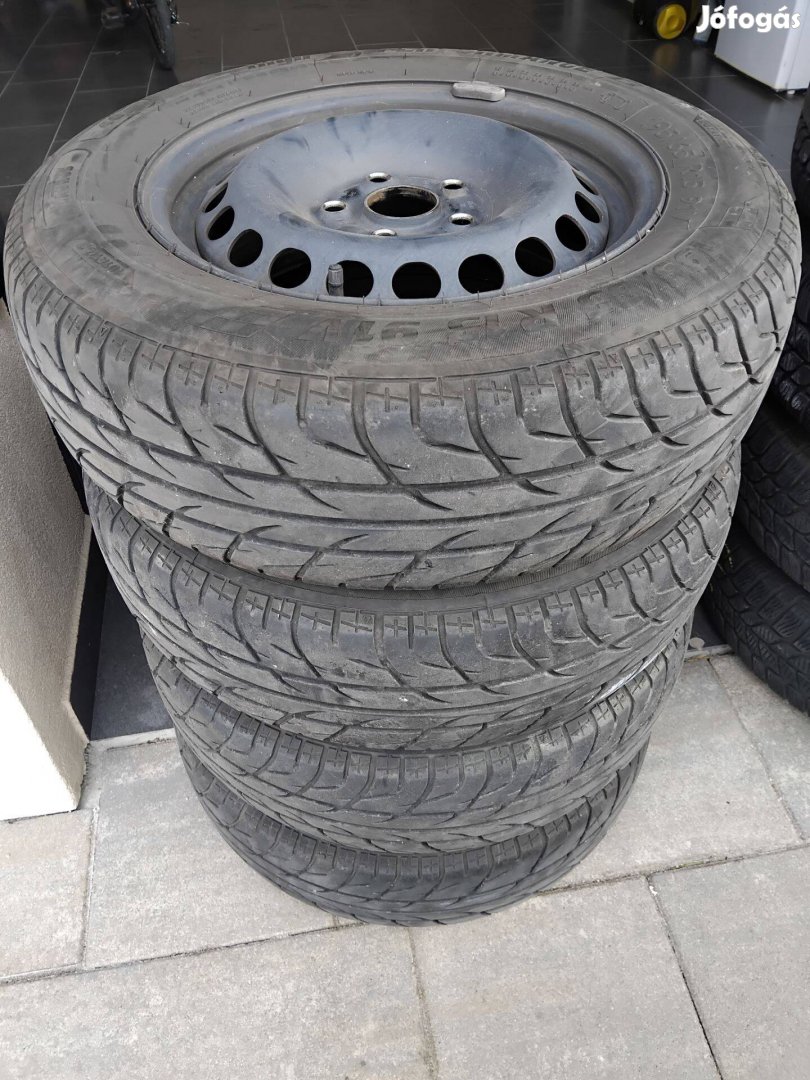 VW/Audi felnik Nyári gumikkal 195/65R15
