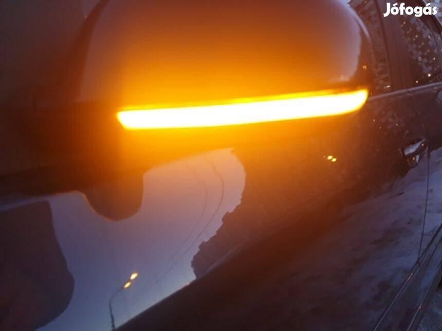 VW B6, Golf V, Eos, Jetta,Shara, Skoda Superb B5 Led irányjelző