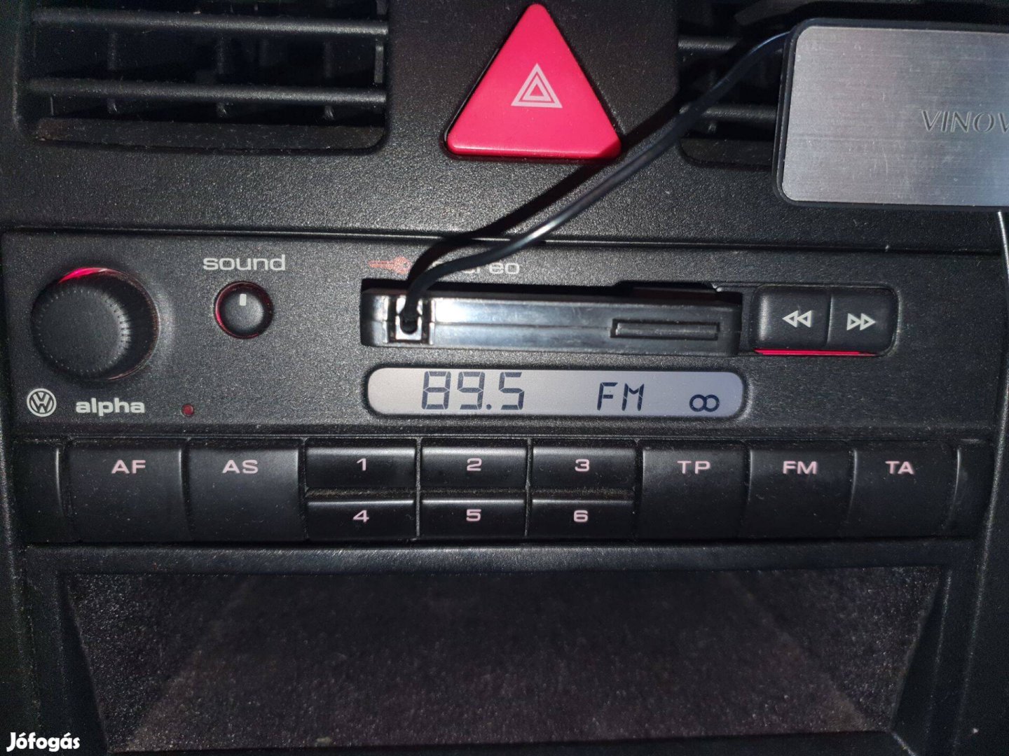 VW Blaupunkt gyári autó rádió magnó kóddal