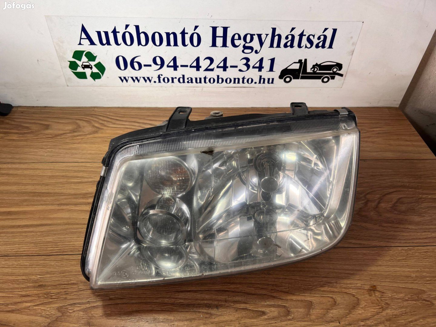 VW Bora 1.9 TDi (1999) (1J2) bal első lámpa
