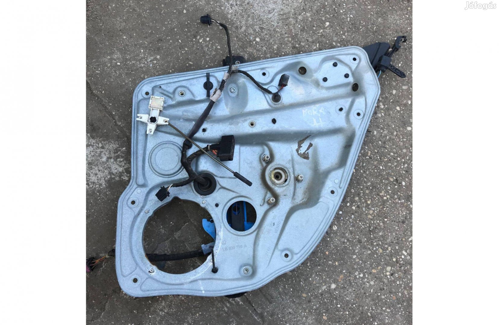 VW Bora / jobb hátsó ablakemelő szerkezet