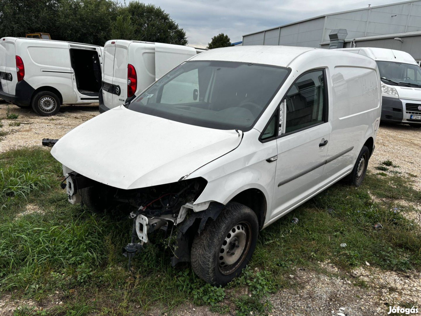 VW Caddy III Maxi bontott alkatrészek